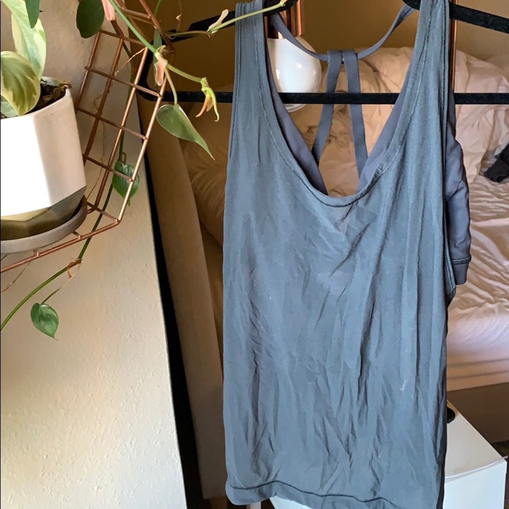 Lululemon 2 in 1 tank with built in sports bra